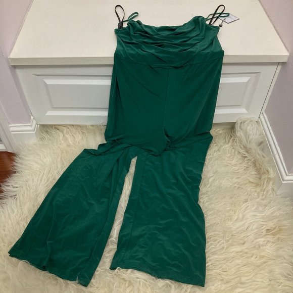 LAUNDRY BY SHELLI SEGAL Cowl Neck Jumpsuit - Picture 4 of 12